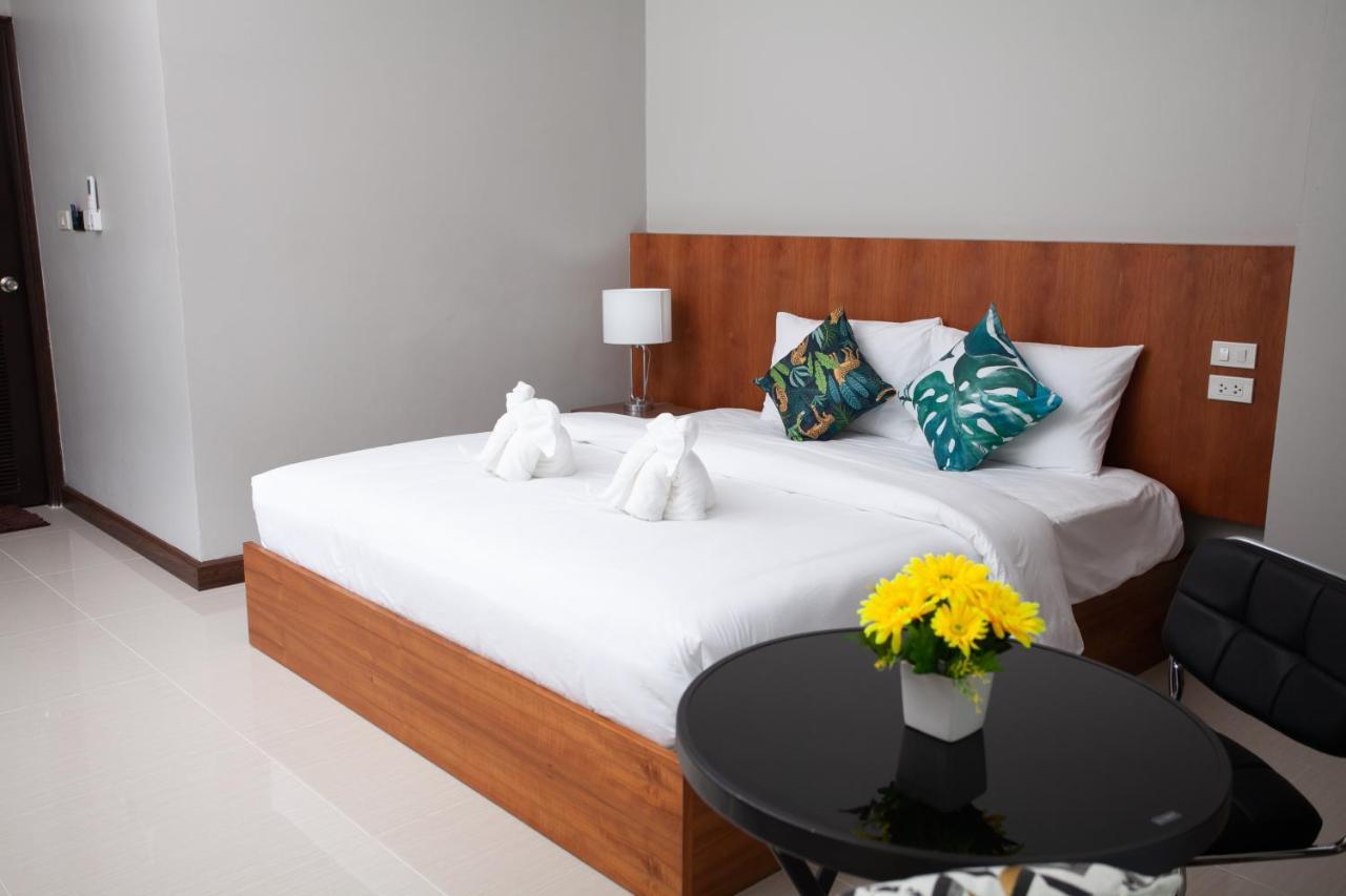 Hotel The Brown Boutique Patong Exterior foto